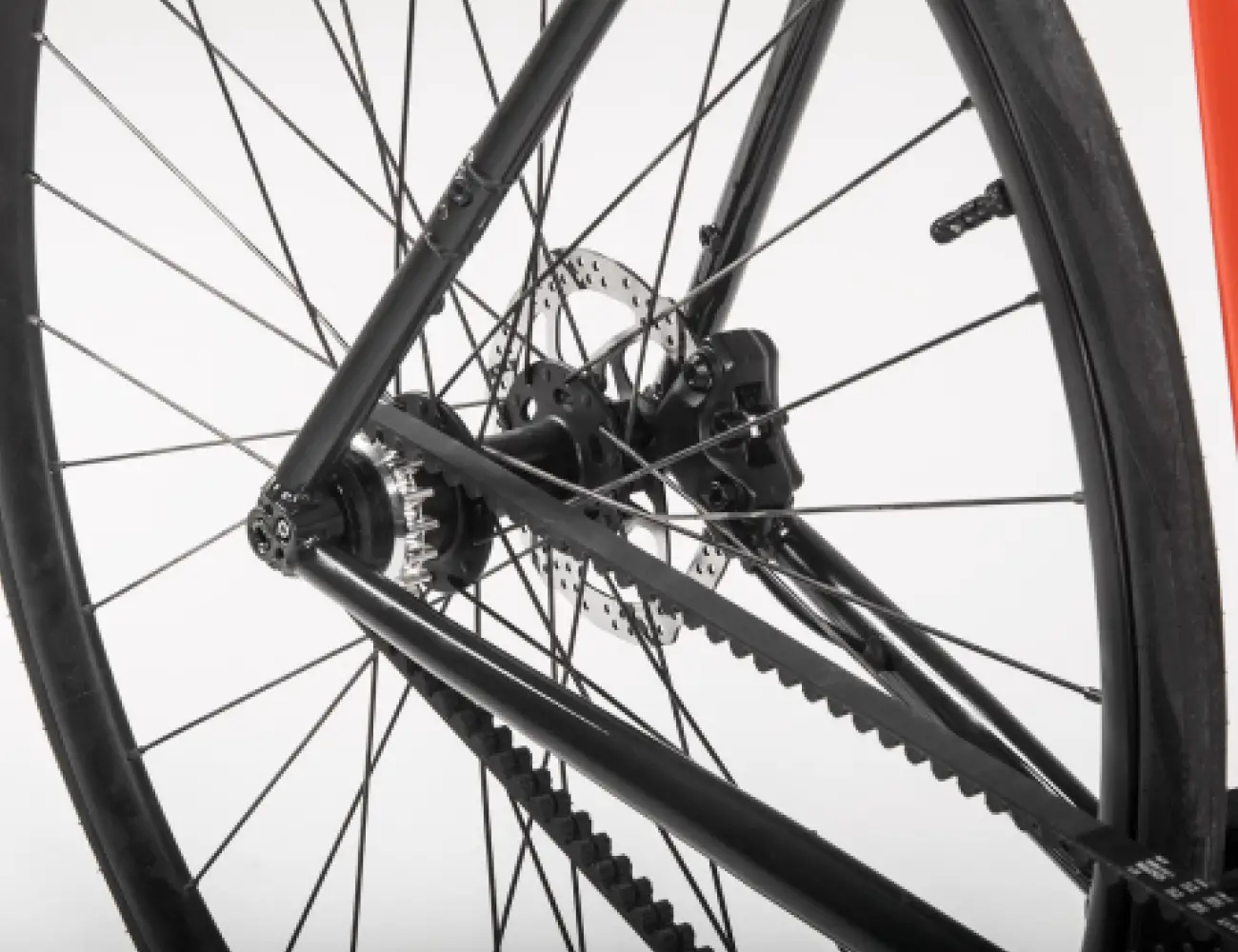 High puncture resistance, tubeless fluid
