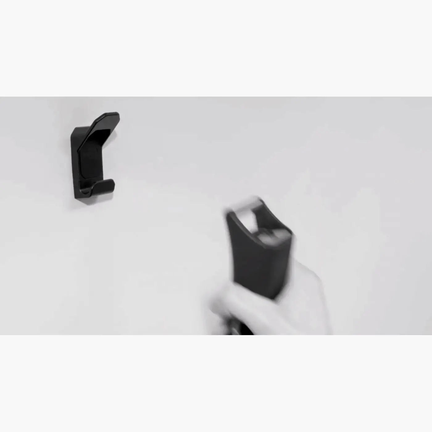 Hiplok Wall Hanger - Locks (SKU: WH1AB)