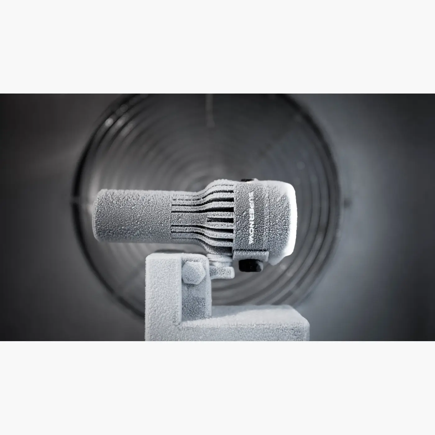 Supernova Airstream 2 koplamp op batterij - Lights (SKU: KA620-BLK)