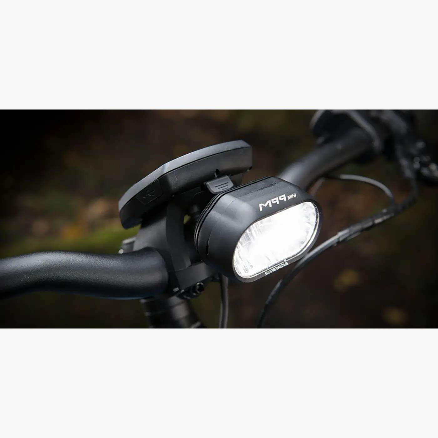 Supernova M99 Mini Pure Front Light - Világítás (SKU: R-M99MINI-E-MBLK)