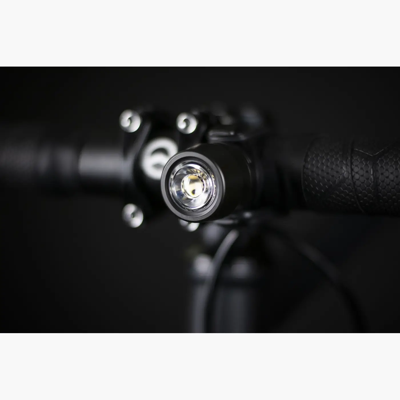 Possible Reflection Mini Battery Light - Front - Lights (SKU: PSLIG-11131)