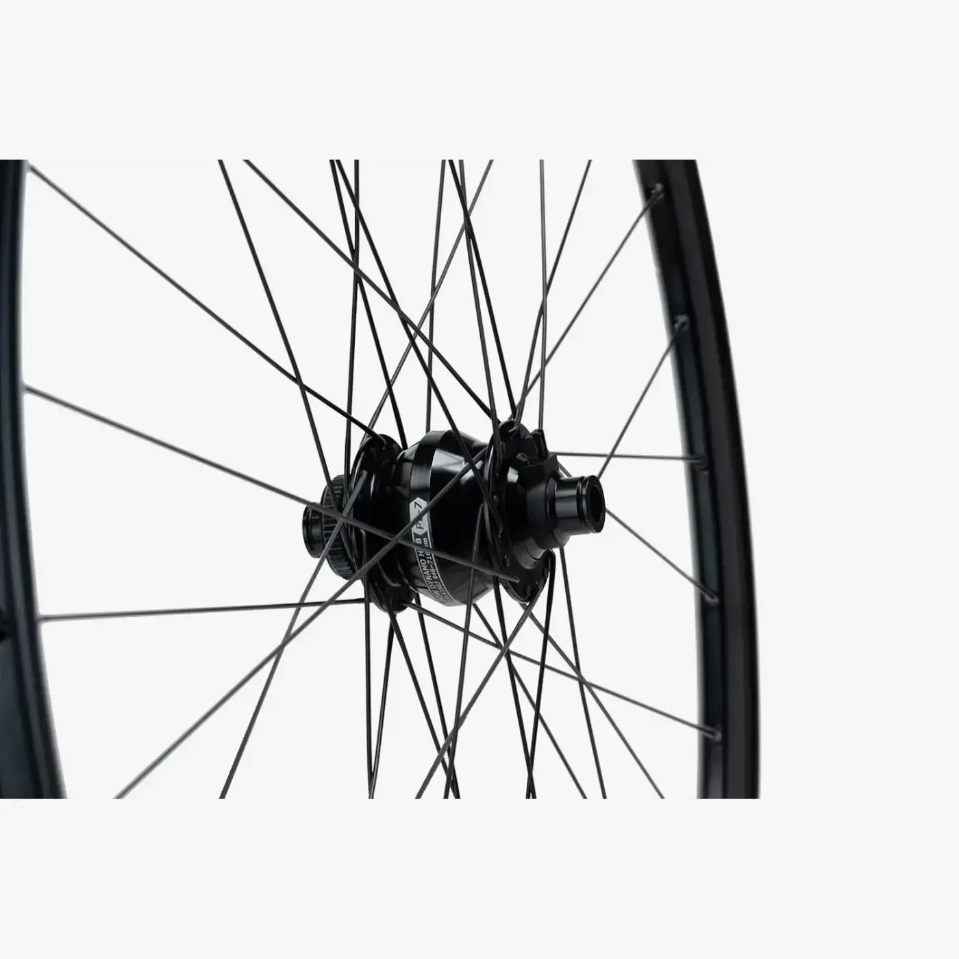 Possible dynamo front wheel – Shutter Precision PL-7, laced in aluminium rim, 622x32h - Wheel set (SKU: PSDYN-K2001)