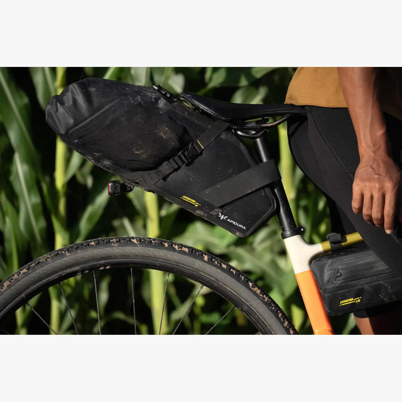Apidura Expedition Saddle Pack (16L) (NEW STYLE) - Bags (SKU: PEL) Apidura Expedition Saddle Pack (16L) (NEW STYLE) - Bags (SKU: PEL)