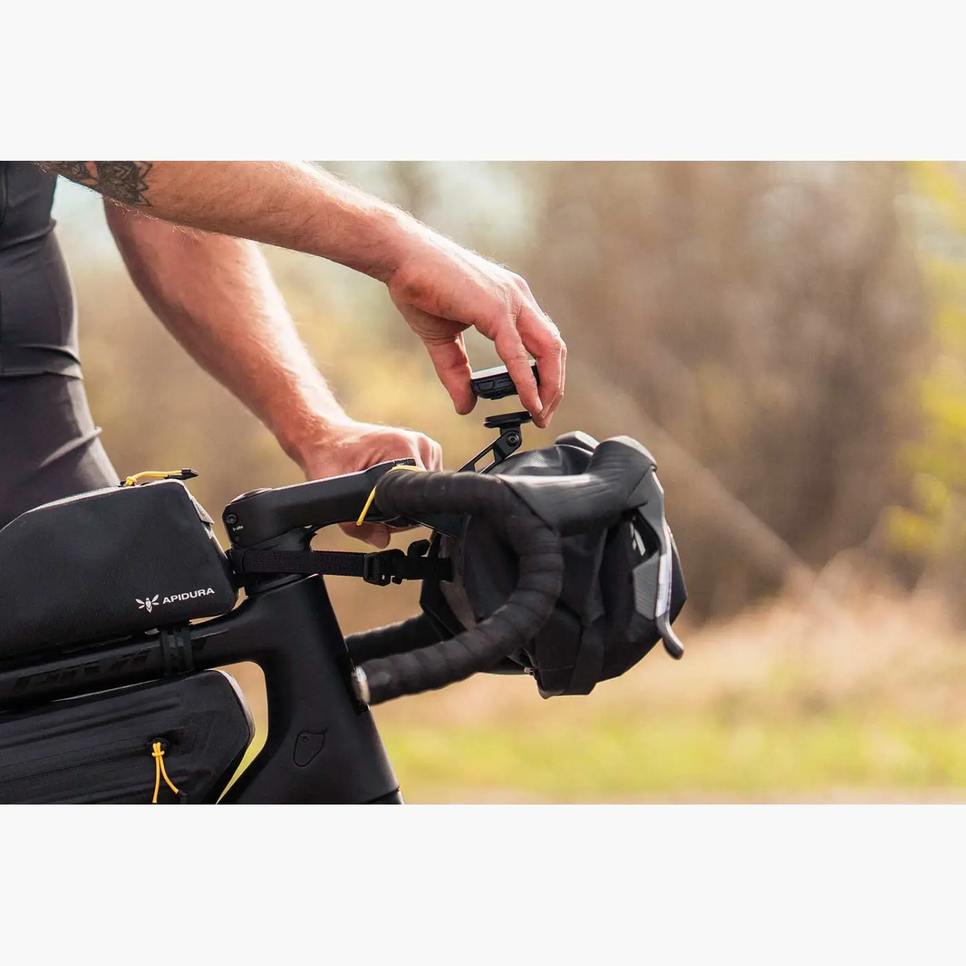 Apidura Expedition GPS Mount - Bags (SKU: ZIG)
